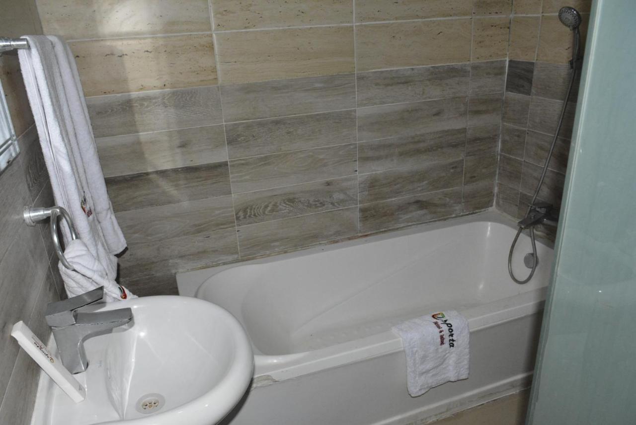 Esporta Suites Lekki Lagos Ngoại thất bức ảnh